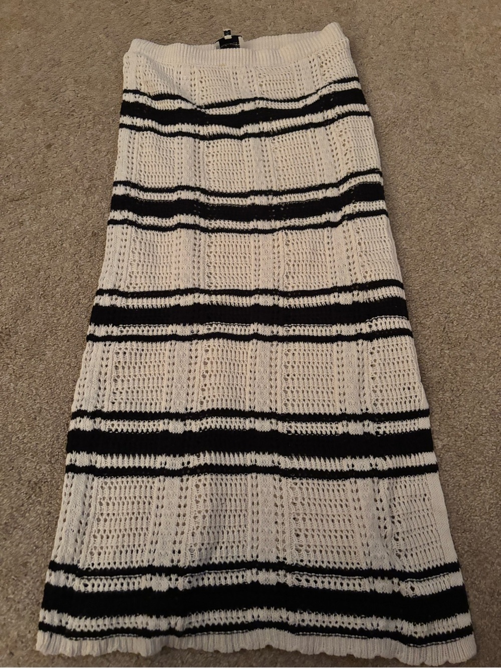 Freshman Cream and Black Crochet Tank Set - Picture 4 of 6